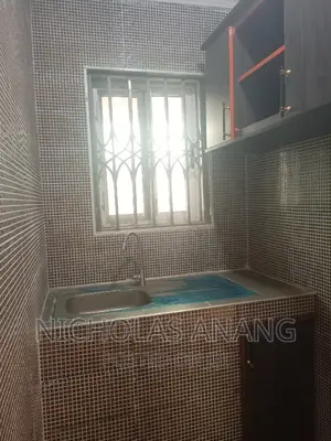 1bdrm Apartment in The Dorns Properties, New Town for rent