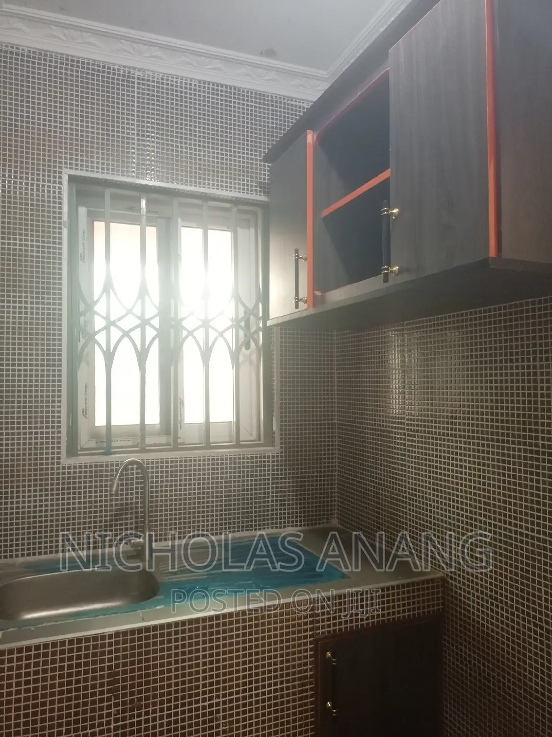 1bdrm Apartment in The Dorns Properties, New Town for rent