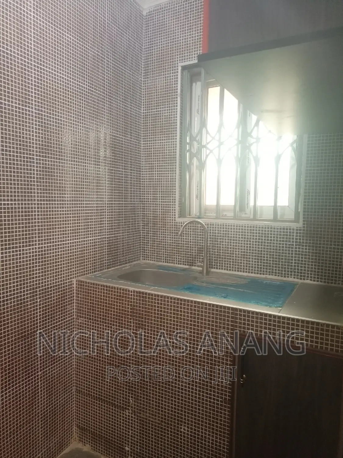 1bdrm Apartment in The Dorns Properties, New Town for rent