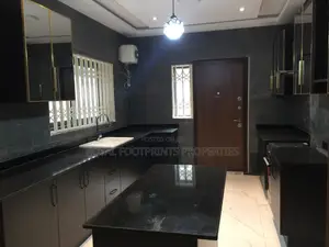 5bdrm House in Royal Footprints, East Legon for sale