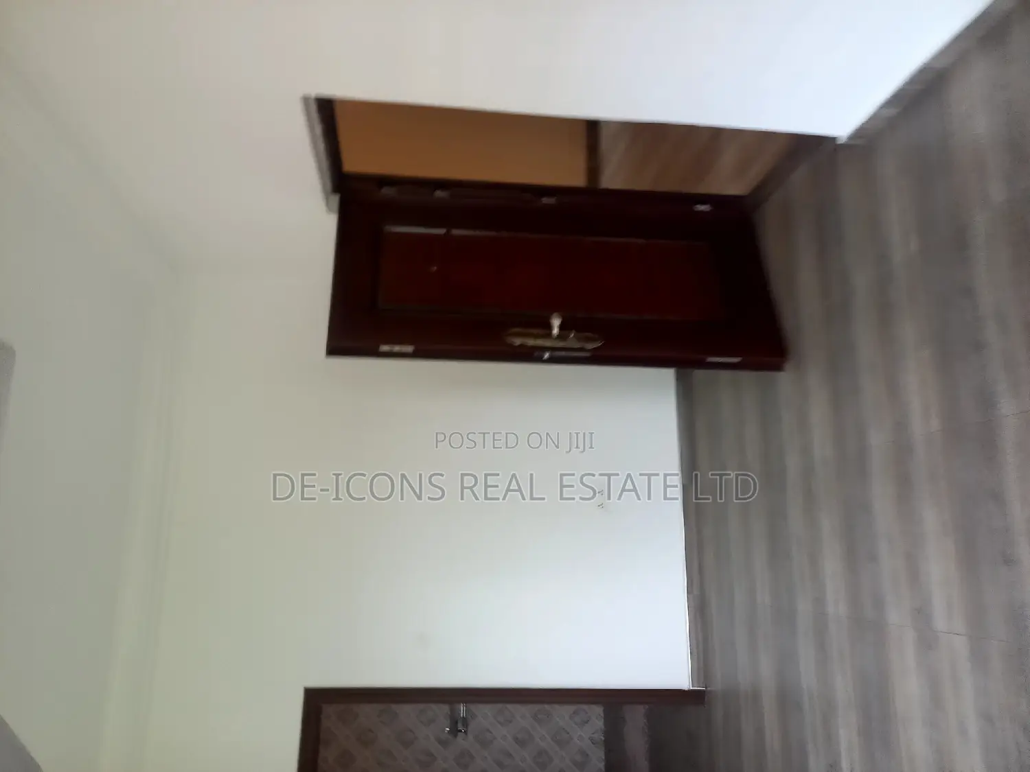 2bdrm Duplex in De-Icons Real Estate, Awutu Senya East Municipal