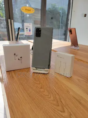 Samsung Galaxy S20+ 128 GB Black