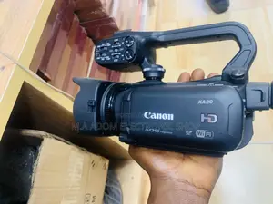 Professional Xa20 Wi-Fi Video Camera