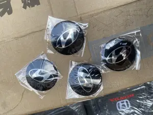 Hyundai Wheel Cup Crown Sticker