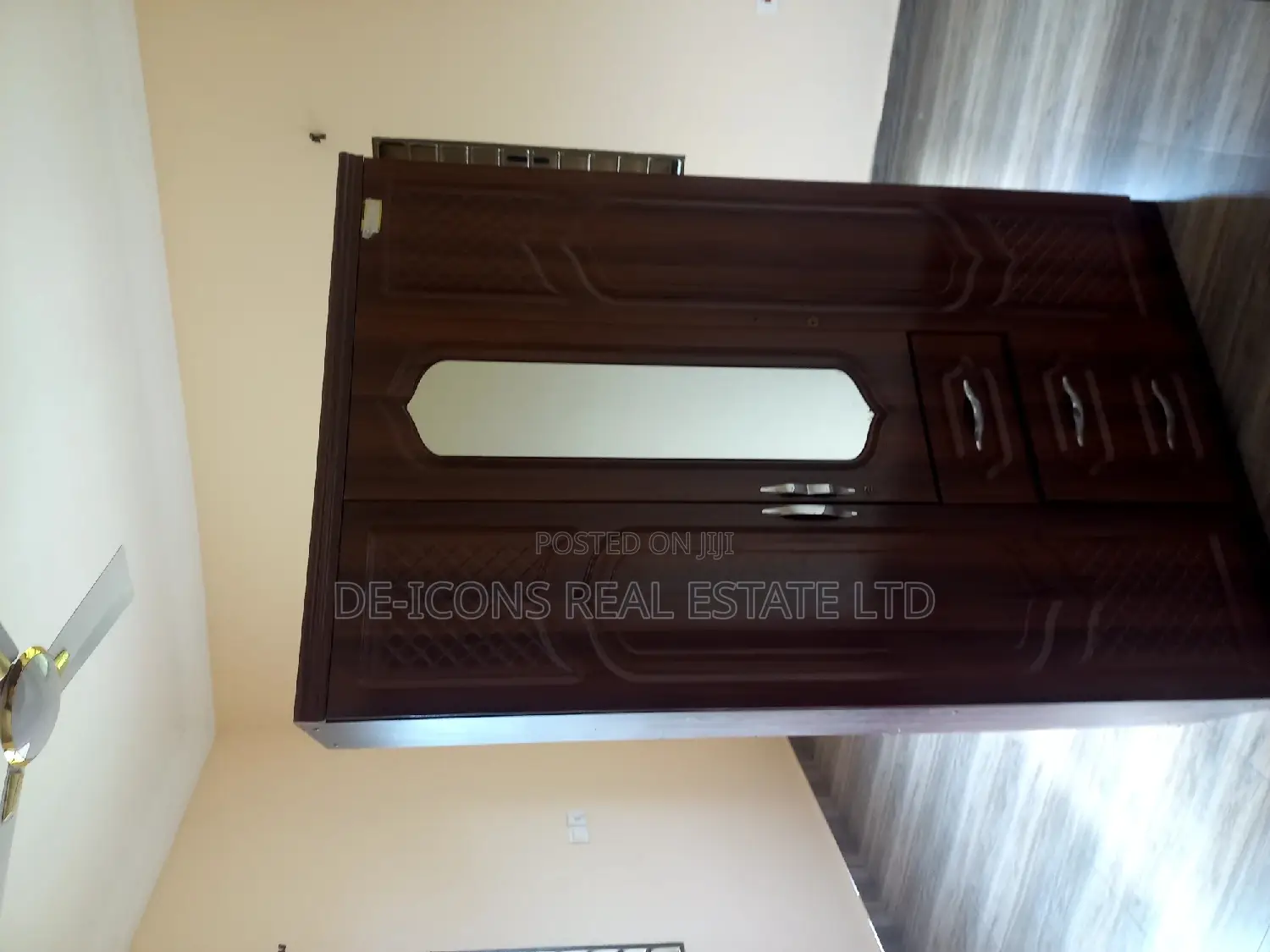 2bdrm Duplex in De-Icons Real Estate, Awutu Senya East Municipal