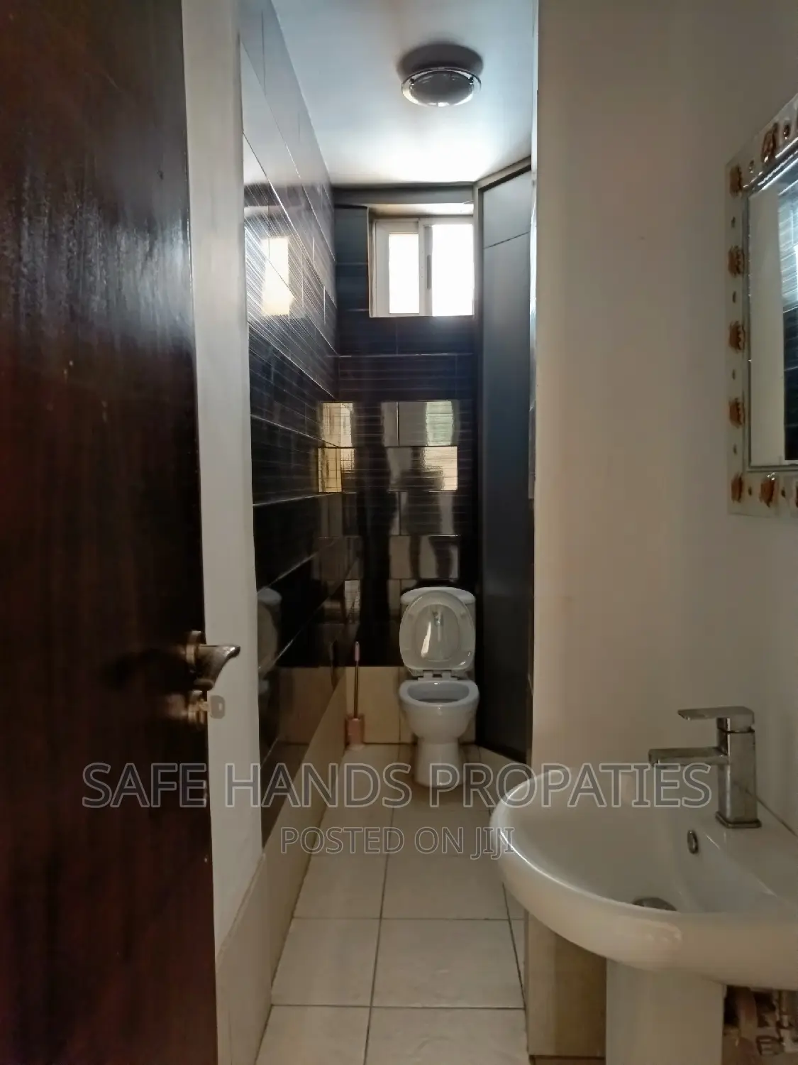 2bdrm Apartment in Adjiriganor for rent