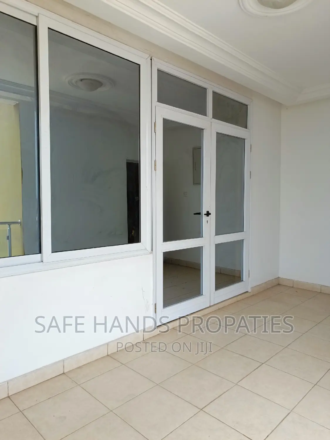 2bdrm Apartment in Adjiriganor for rent