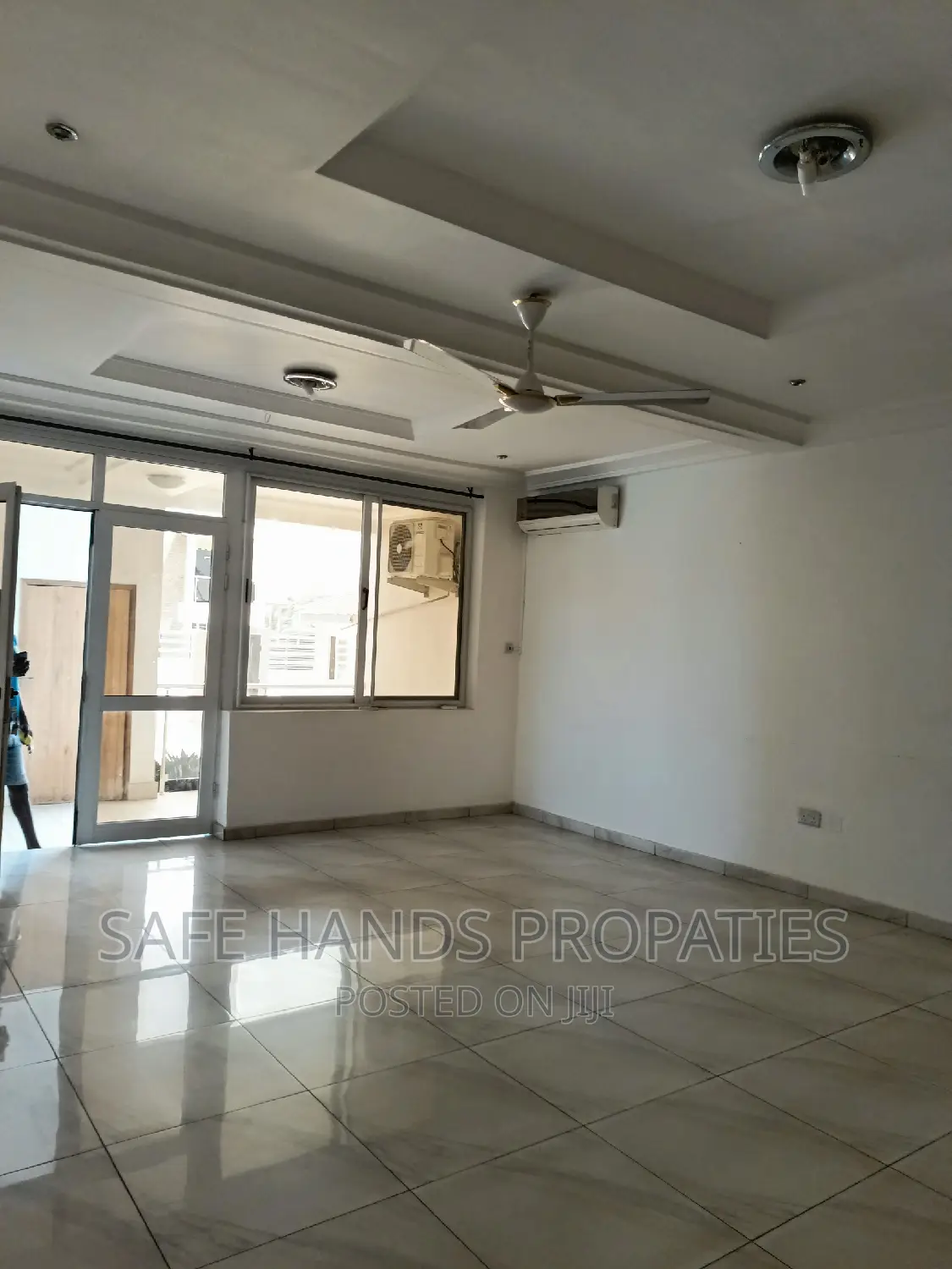 2bdrm Apartment in Adjiriganor for rent