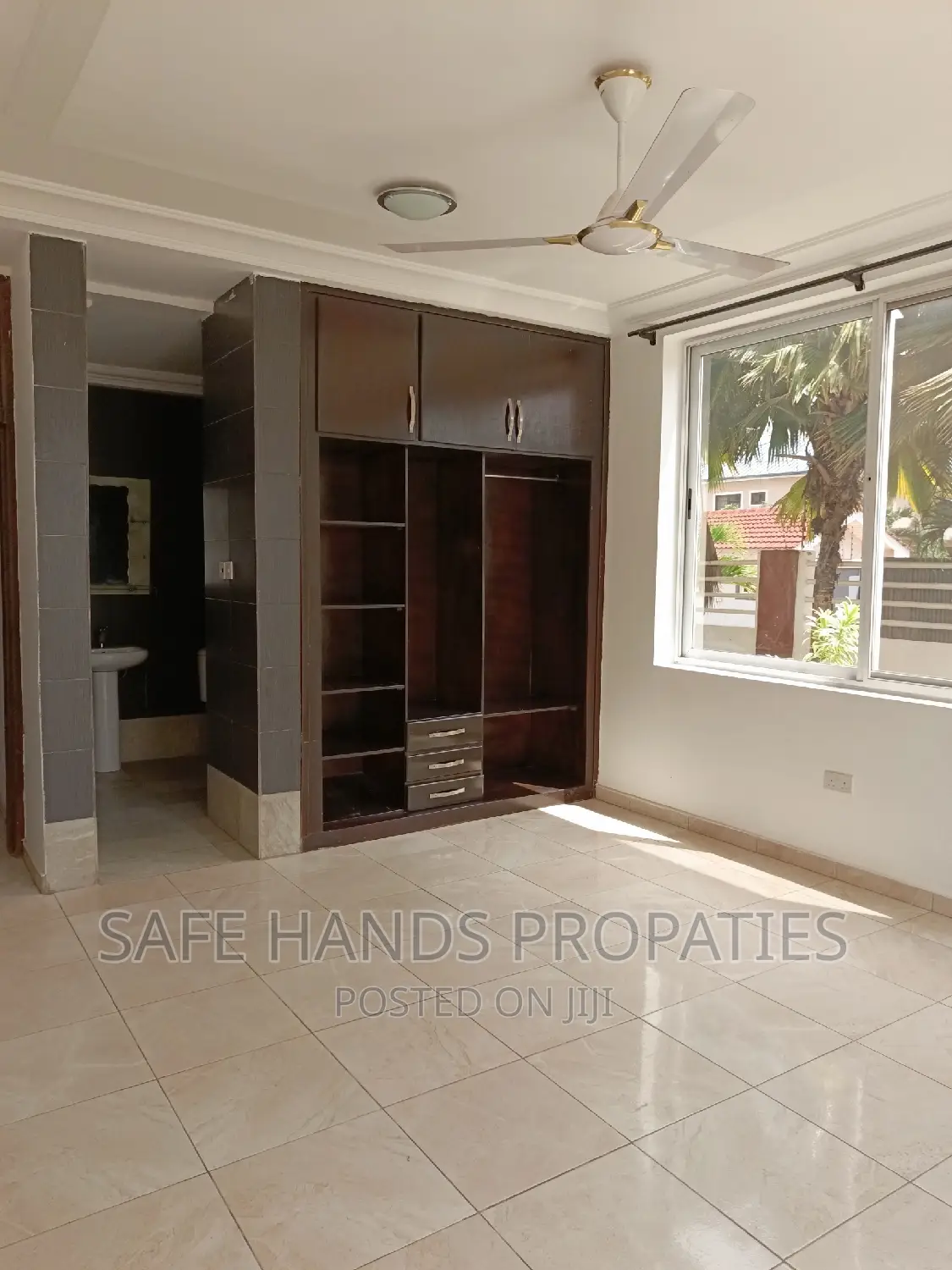 2bdrm Apartment in Adjiriganor for rent