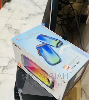 Solid JBL Pulse 5 Bluetooth Wireless Speaker 