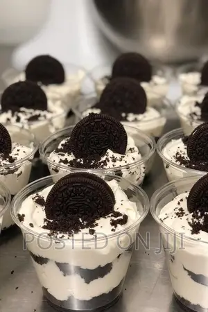 Cake Parfait and Cake Slice