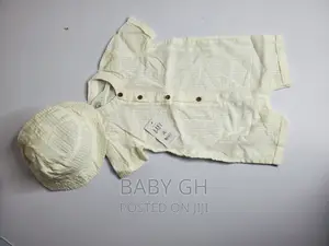 George Baby Line Jumper With a Summer Hat