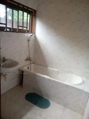 3bdrm Apartment in Hfc Estate Area, Spintex for rent