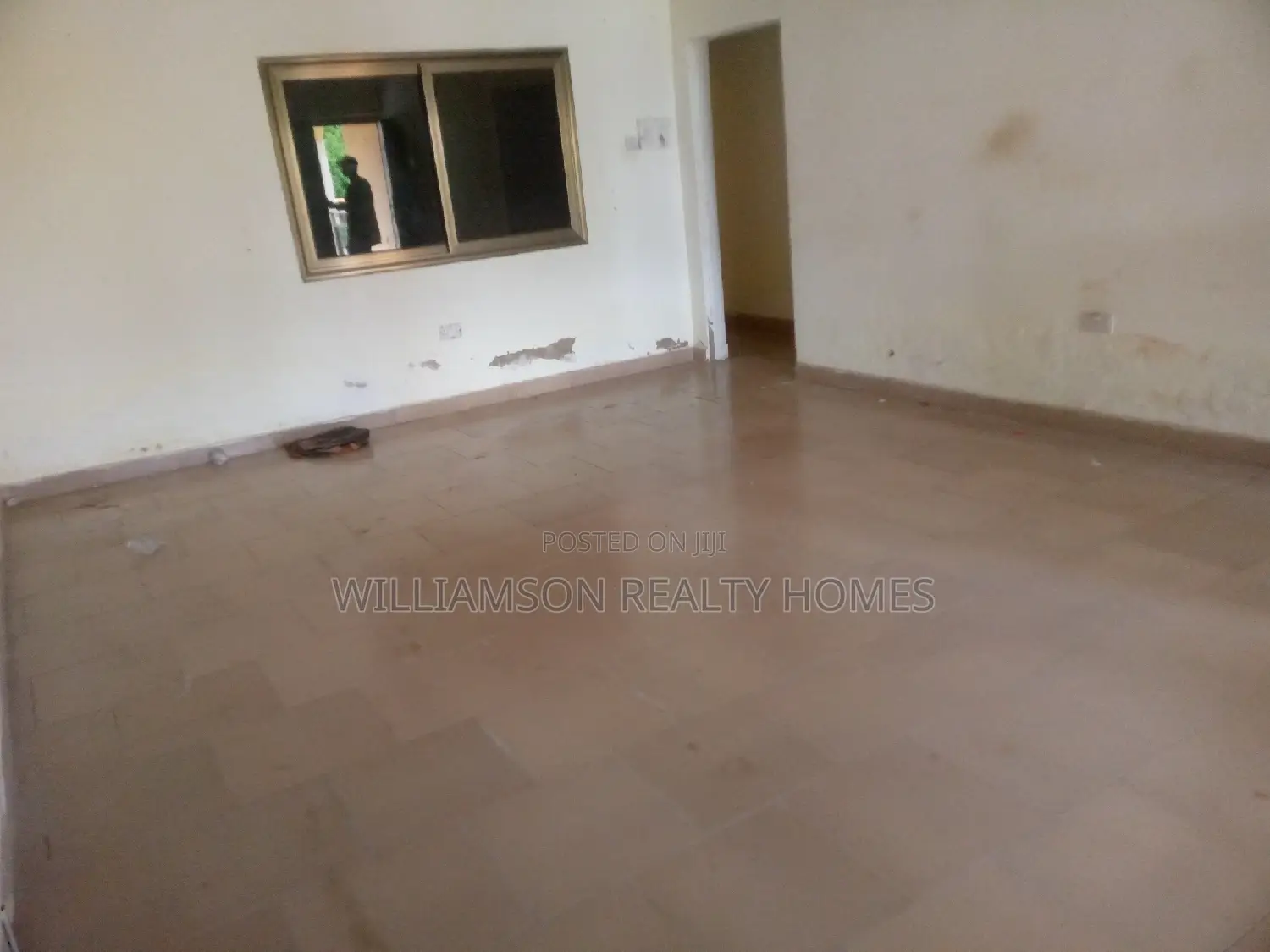 3bdrm Apartment in Hfc Estate Area, Spintex for rent
