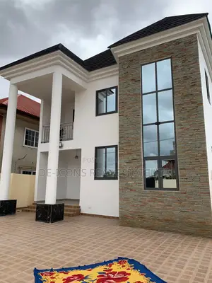 4bdrm Duplex in De-Icons Real Estate, Ghana Link Area for sale