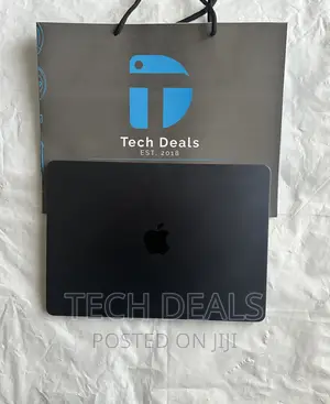 New Laptop Apple MacBook Air 2022 M2 8GB Apple M2 SSD 256GB