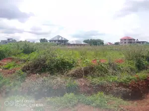 Elegant Land at Oyarifa