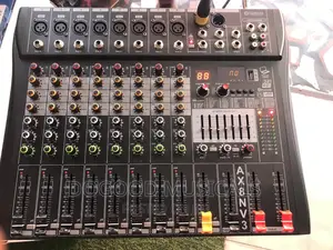 YAMAHA AX8NV3 8channel Mixer