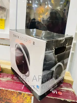 Brand New Harman Kardon Onyx 8 Rechargeable Speaker(Black).