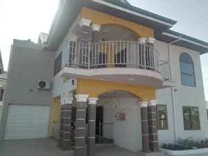 5bdrm Mansion in Billa-Fix Properties, Adenta for sale