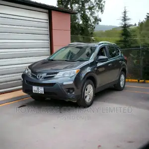 Rent a Car - Toyota Rav 4 Le Grey