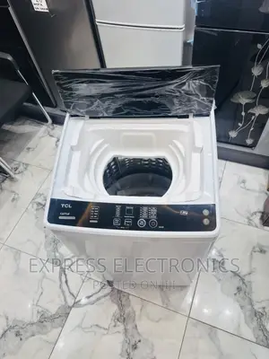 Intelligent Design White TCL Full Auto Washing Machine 7kg