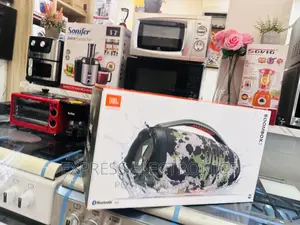 A Morden Bluetooth Speaker JBL Boombox 3