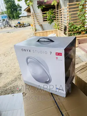 Fabulous Harman Kardon Onyx 7 Rechargeable Speaker(Gray).