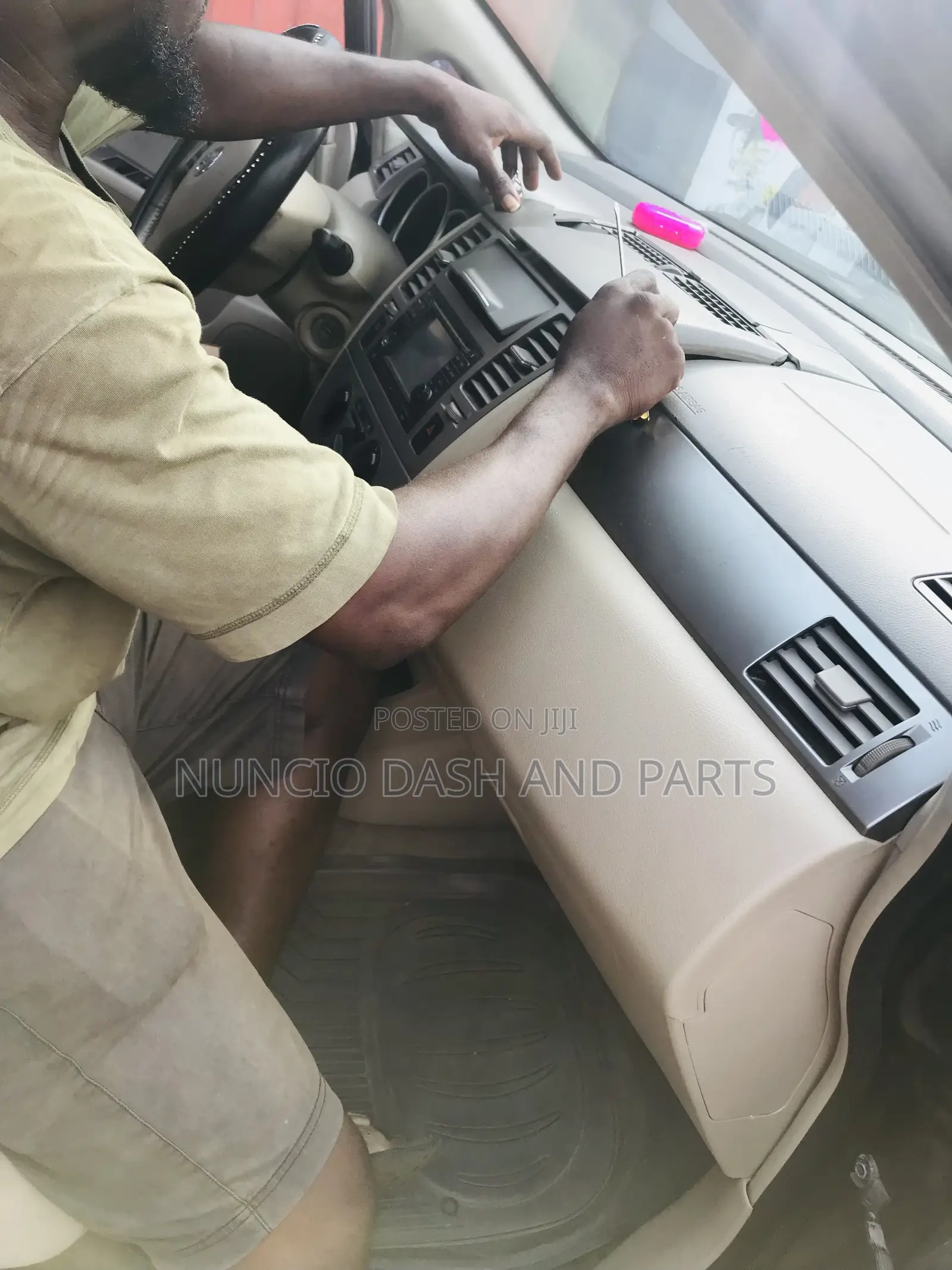 Nissan Versa Dashboard Top
