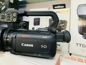 Classic Canon Xa15 Compact Full HD Camcorder Video Camera.