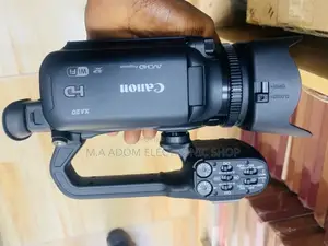 Brand New Canon Xa20 Full HD Professional Video Camcorder 
