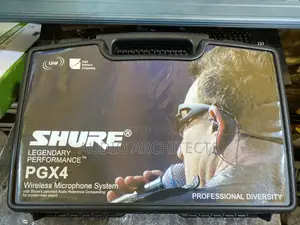 Shure 2 in 1 Lapel / Head Microphone (PGX4)