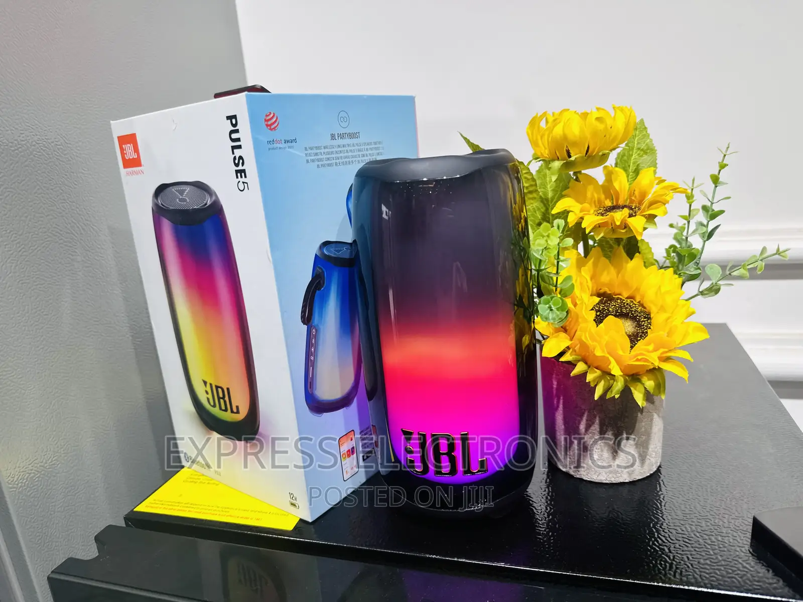 Unleashes Deep Bass Bluetooth Speaker JBL Pulse 5
