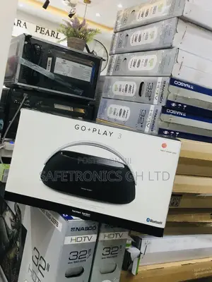 Bluetooth Black Harman Kardon Go + Play 3 Wireless Speaker