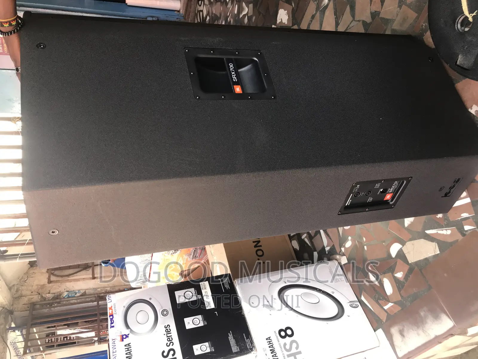 JBL Srx725 Full Range Speaker (Mid)Pair