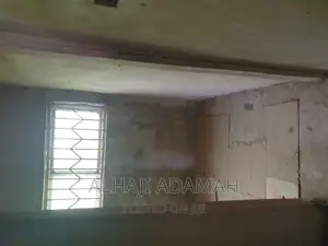 5bdrm Room & Parlour in Ahenema Kokoben, Kumasi Metropolitan for sale