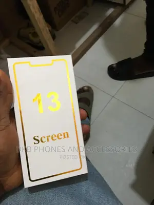 iPhone 13 Screen Replacement