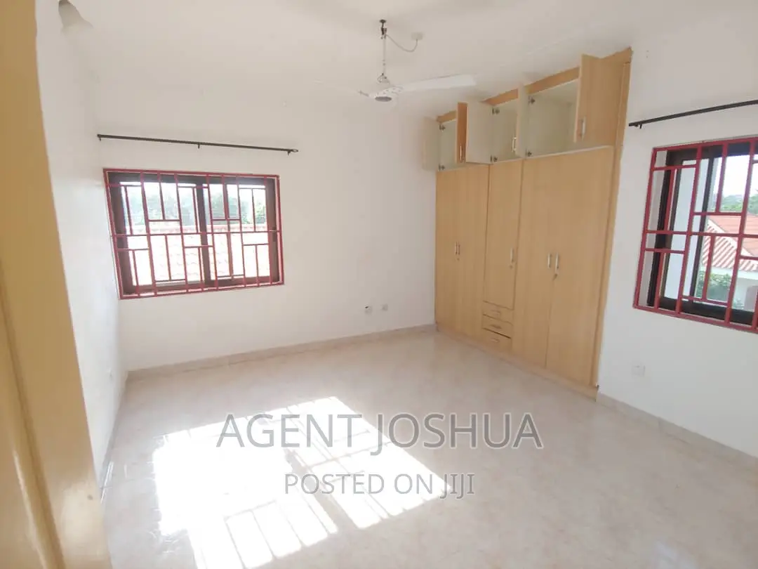 4bdrm House in Regimanuel Estate, Spintex for rent