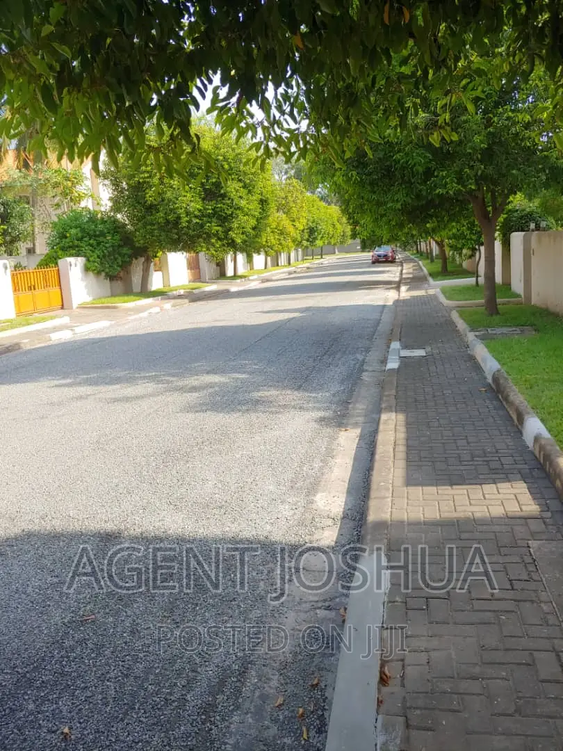 4bdrm House in Regimanuel Estate, Spintex for rent