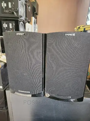 Energy CB-20 Bookshelf Speakers