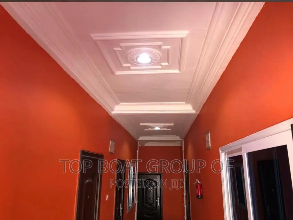 Furnished 5bdrm House in Top Boat Estate, Kumasi Metropolitan for sale