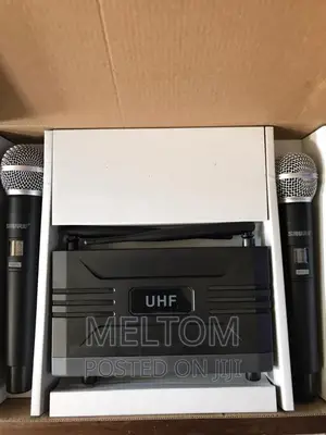 Shure Am-103 2in1 Cordless Microphone