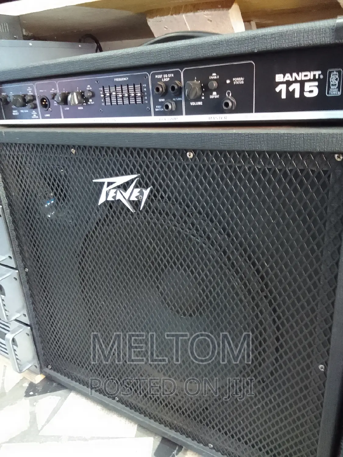 Peavey Bandit 115 15inches Bass Guitar Combo