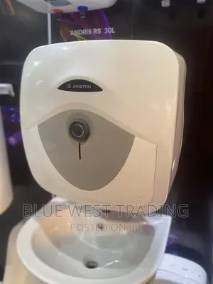 Ariston Water Heater (30 Liters)