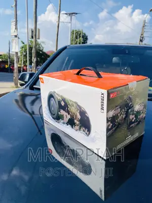 High Quality JBL Xtreme 3 Rechargeable Bluetooth Speaker.