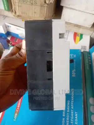 125A CNTN 3 Pole McCb Circuit Breaker