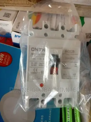 125A CNTN 3 Pole McCb Circuit Breaker
