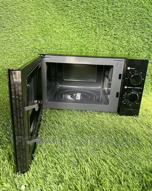 Reheat and Defrost With the New Midea Microwave