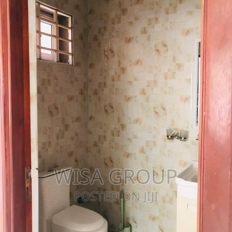 5bdrm Duplex in Wisa, Accra Metropolitan for rent