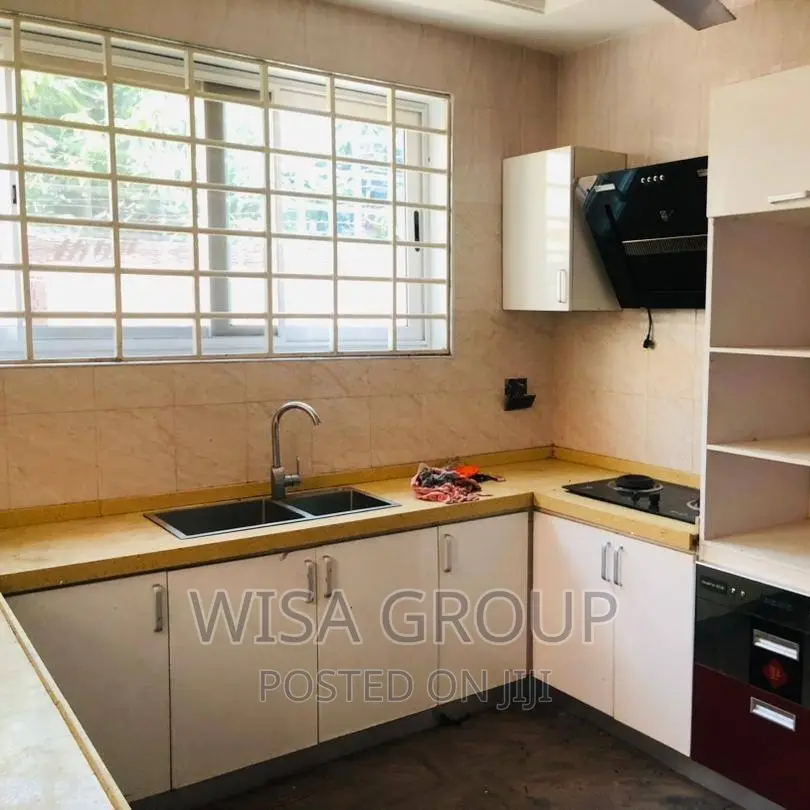5bdrm Duplex in Wisa, Accra Metropolitan for rent
